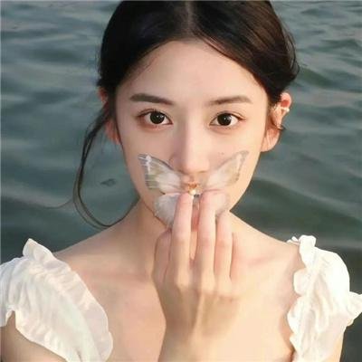 小小的我